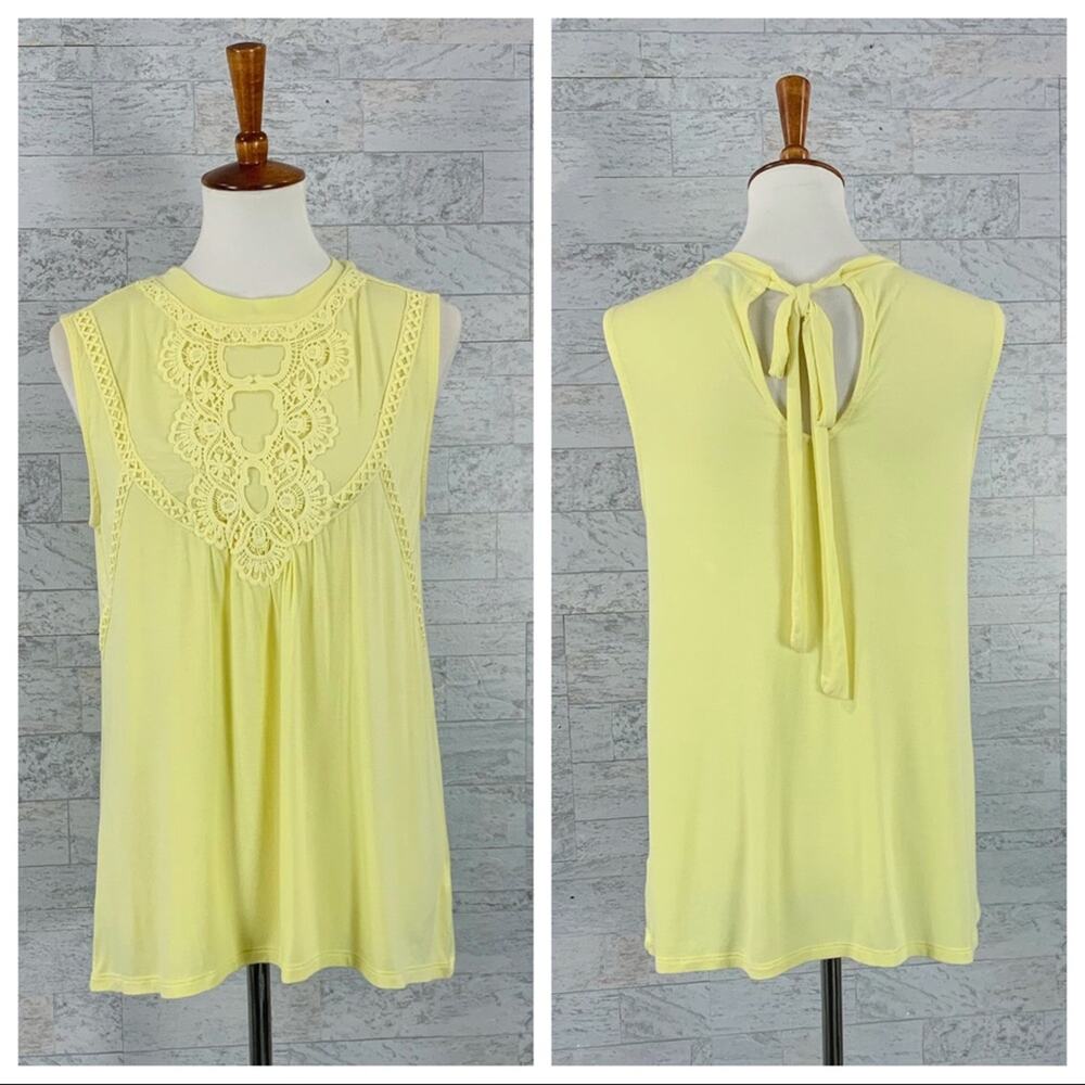 Francescas Blue Rain yellow lace crochet keyhole tank top / sleeveless blouse